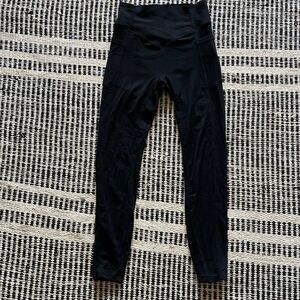 Halara Size XS Black Athletic Wear pants compression  Butt Scrunch